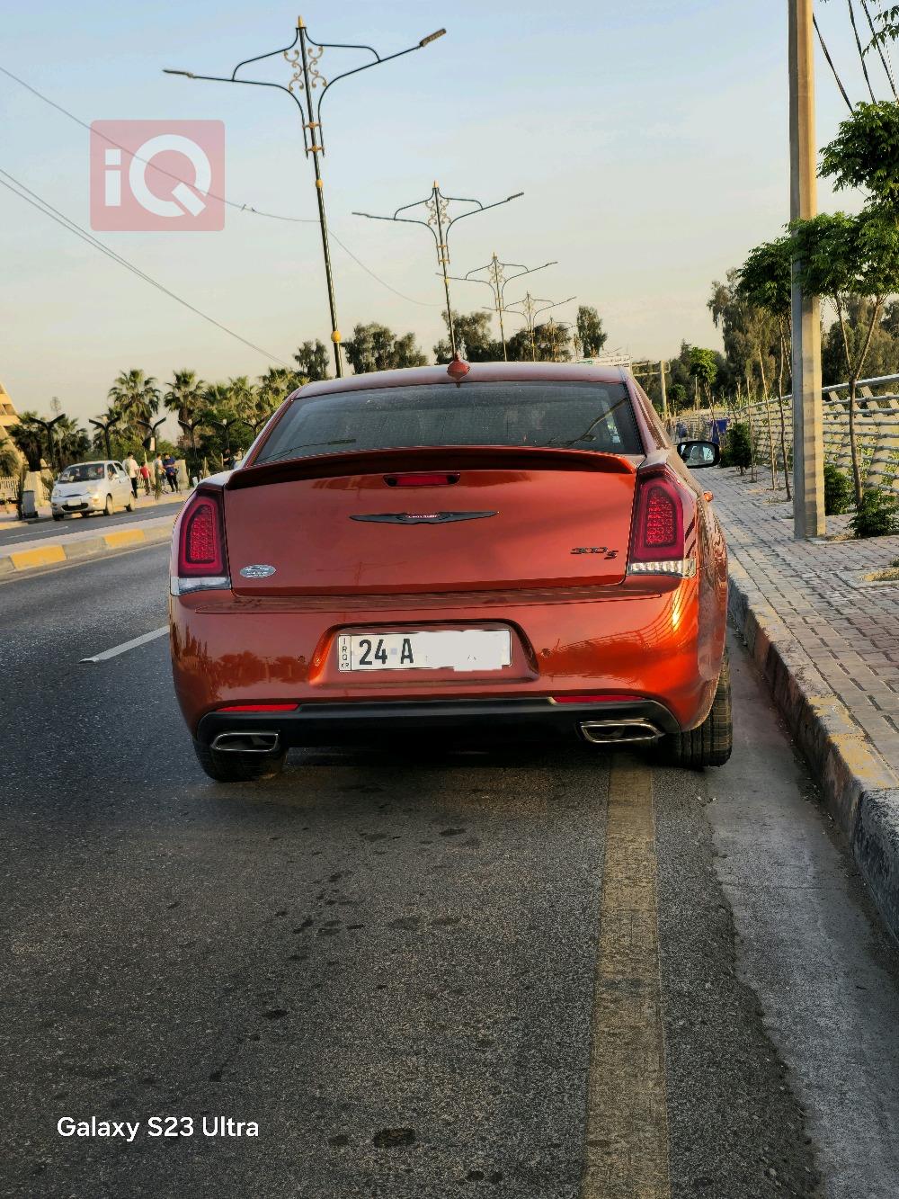 كرايسلر 300